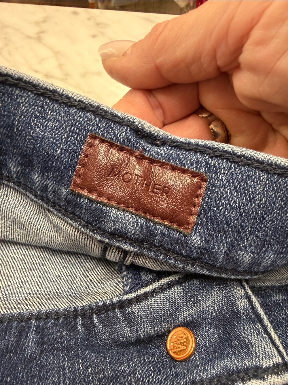 Mother Hustler Roller Patch Pocket Jeans in Out for The Evening Size 26 - Picture 10 of 15